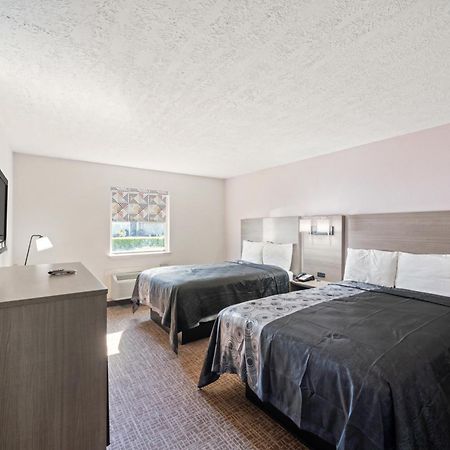 Americas Best Value Inn & Suites Brenham Exteriör bild