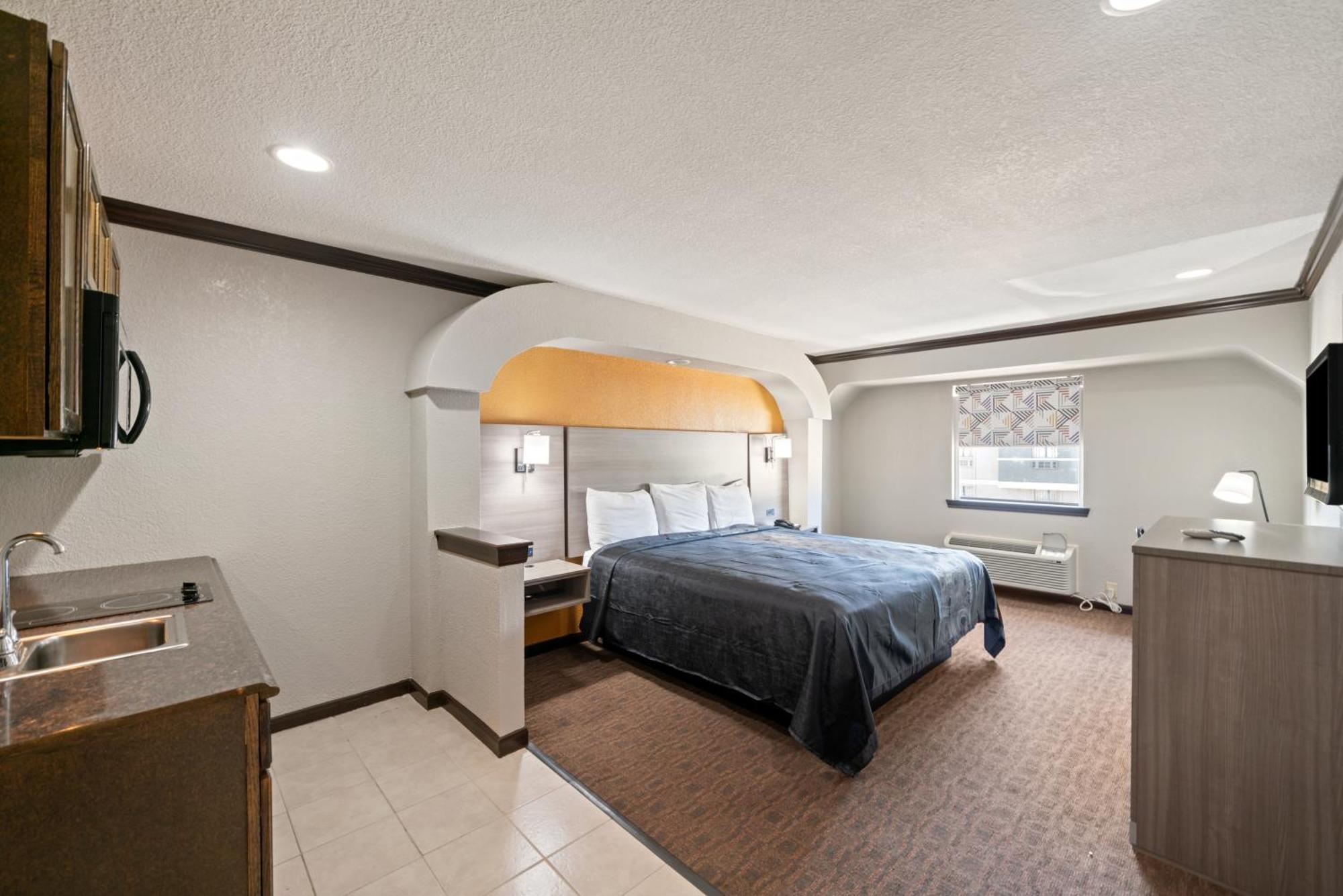 Americas Best Value Inn & Suites Brenham Exteriör bild