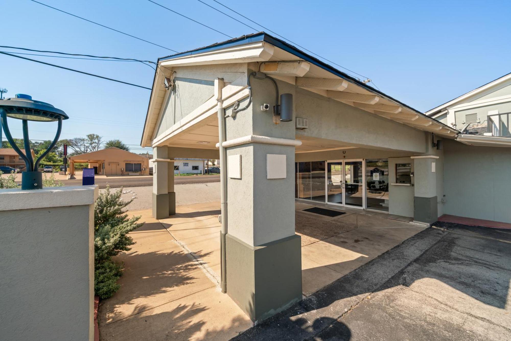 Americas Best Value Inn & Suites Brenham Exteriör bild