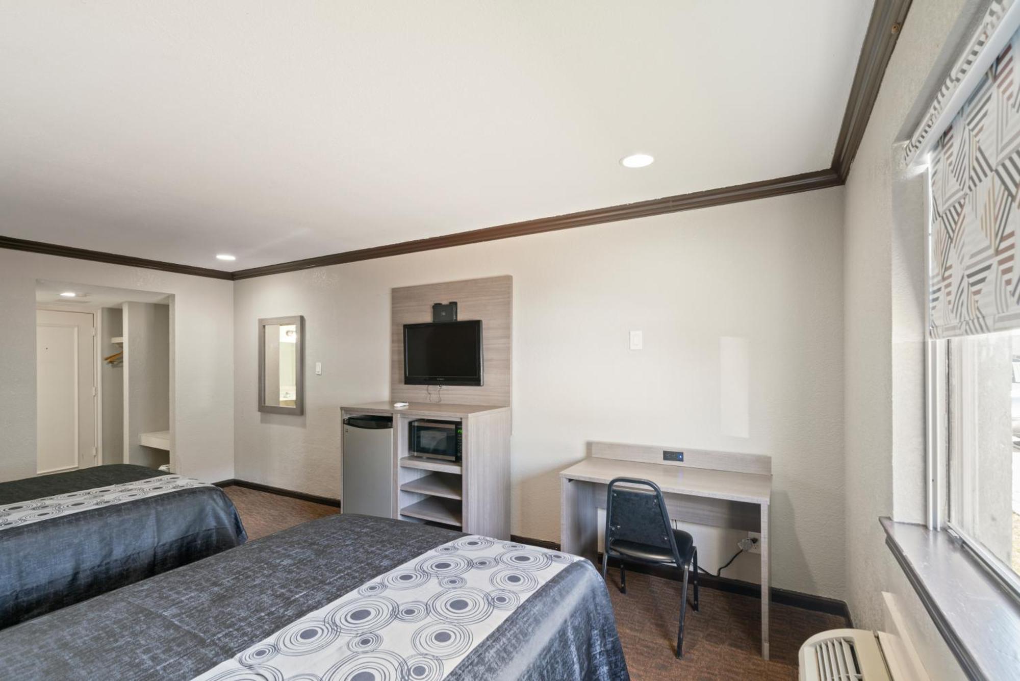 Americas Best Value Inn & Suites Brenham Exteriör bild
