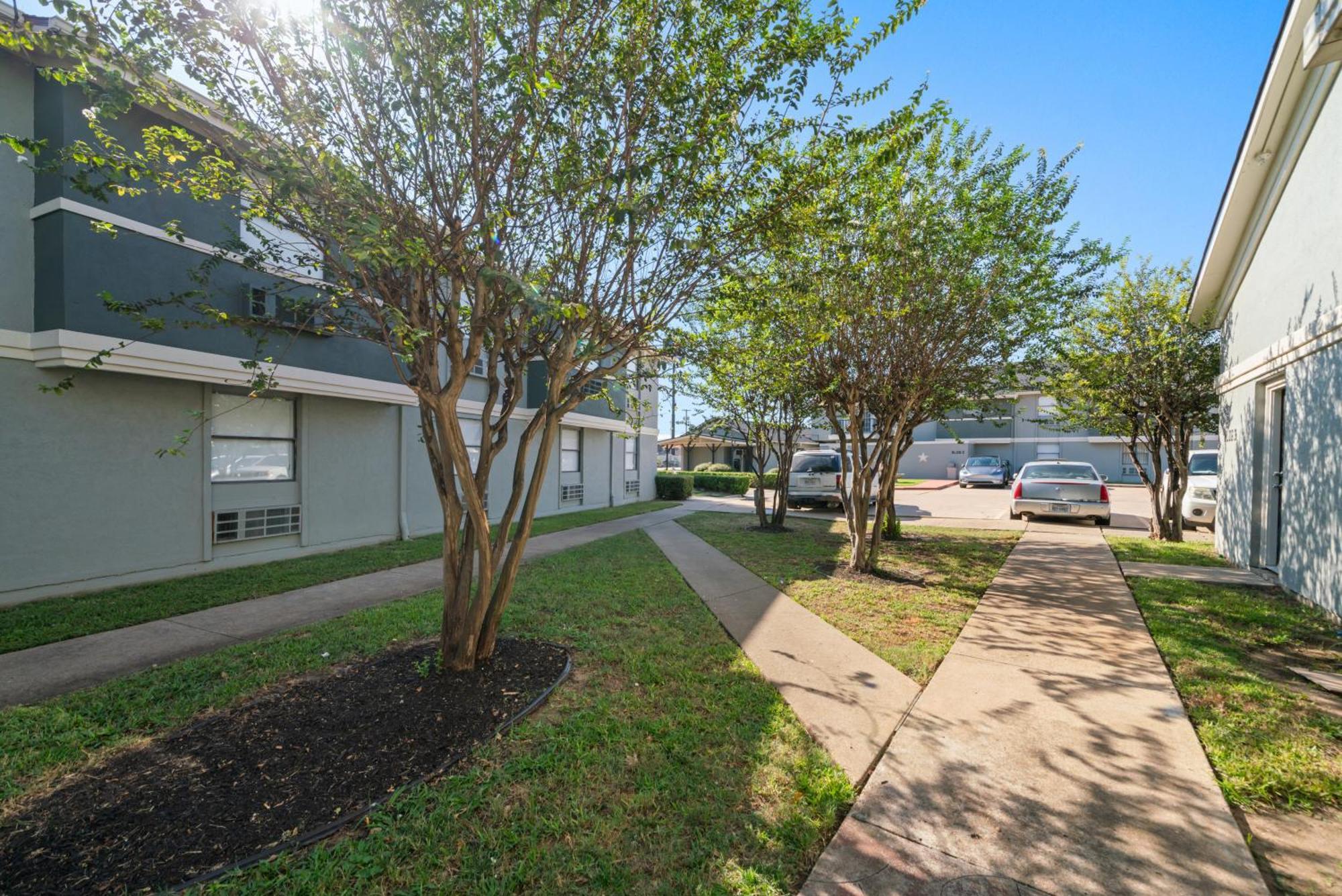 Americas Best Value Inn & Suites Brenham Exteriör bild