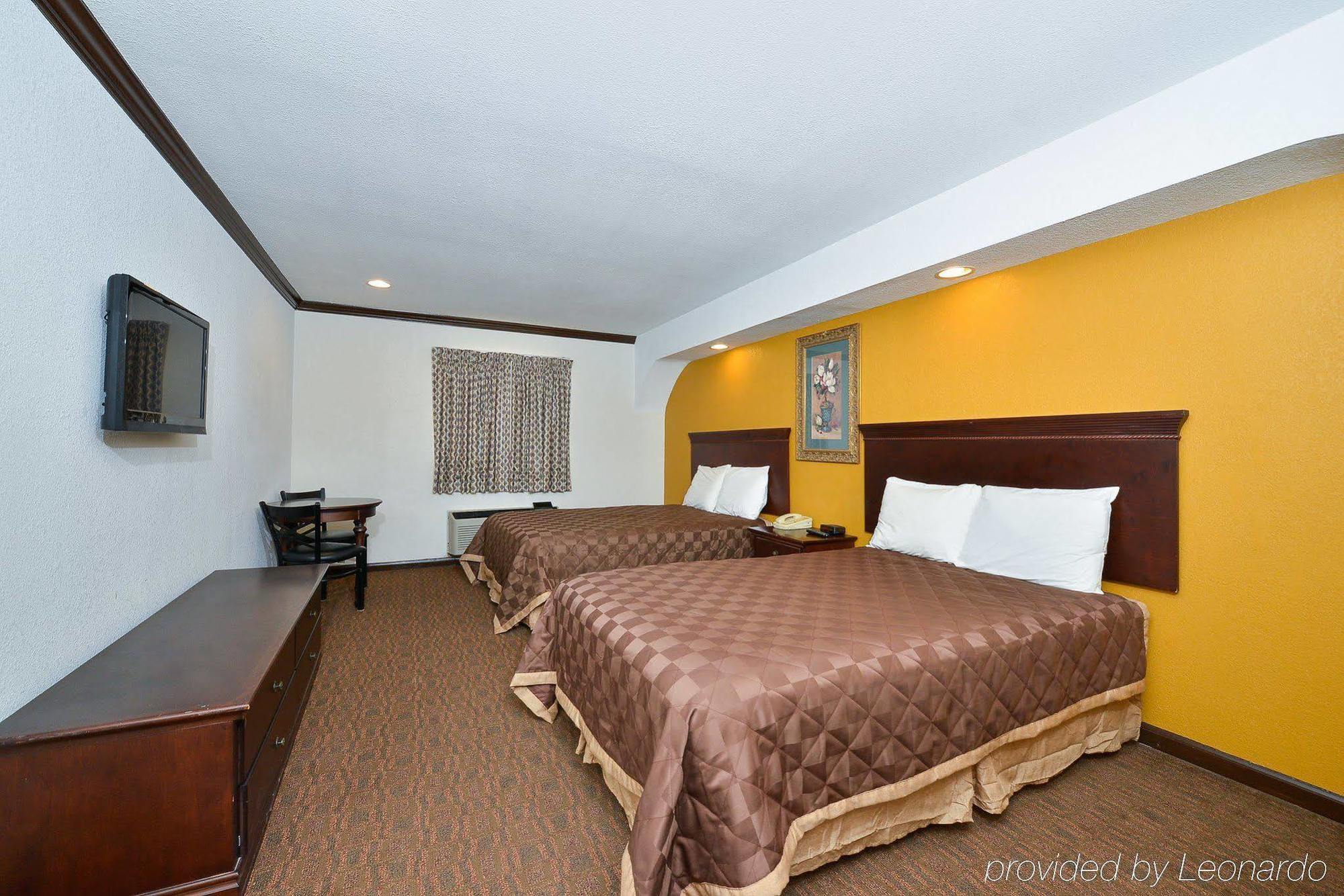 Americas Best Value Inn & Suites Brenham Exteriör bild